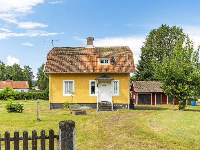 4 rok · 102 m² · Kyrkvägen 28