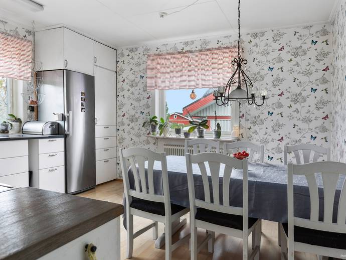 6 rok · 163 m² · Hjortvägen 9