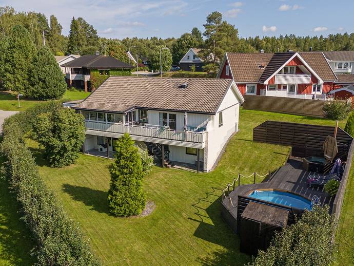 5 rok · 179 m² · Glupedsvägen 2