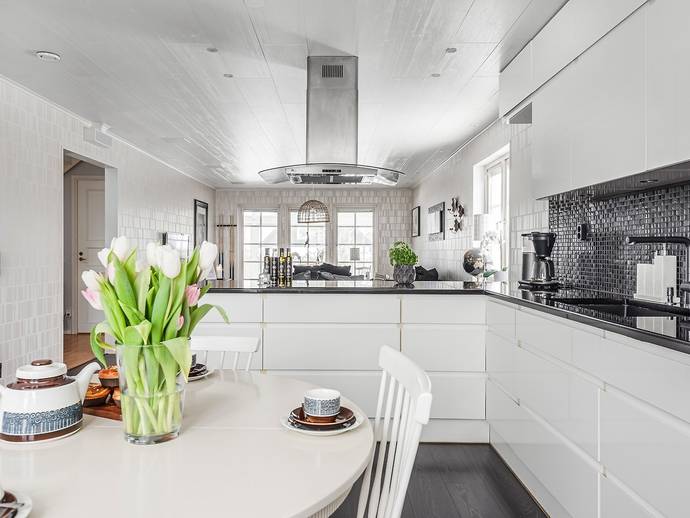 6 rok · 145 m² · Norra vägen 41