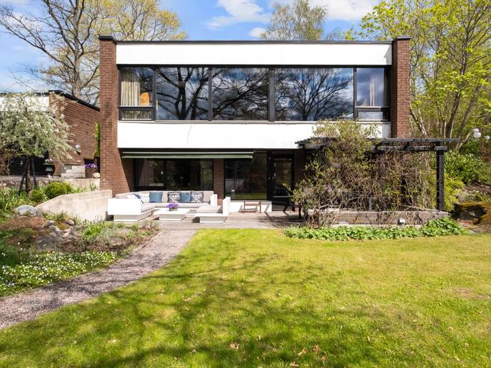 7 rok · 207 m² · Fornuddsvägen 98