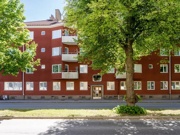 2 rok · 33,4 m² · Vaksalagatan 43
