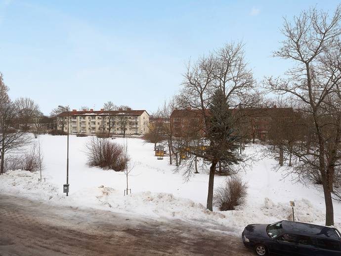 1,5 rok · 42 m² · Saresgatan 18