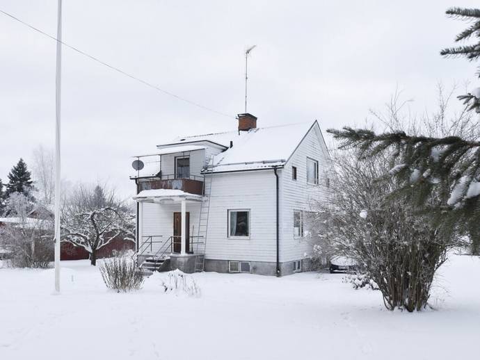 4 rok · 99 m² · Staffas Väg 5