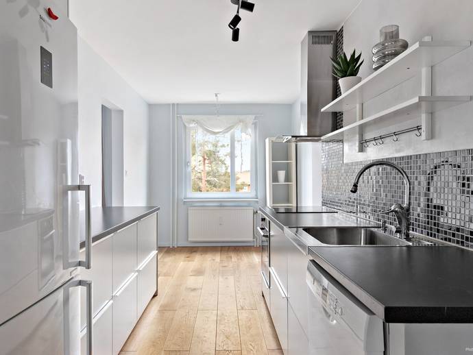 3 rok · 80 m² · Granitvägen 38C, 2 tr