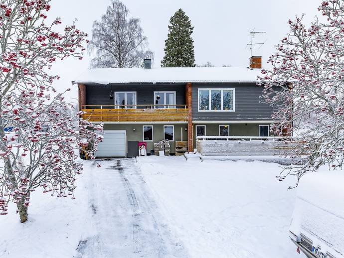 6 rok · 125 m² · Borrarevägen 13