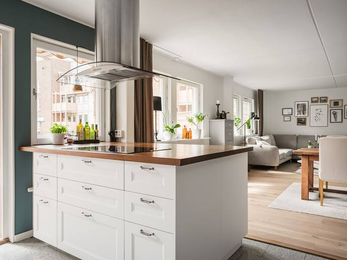 4 rok · 102 m² · Södra Kyrkogatan 50