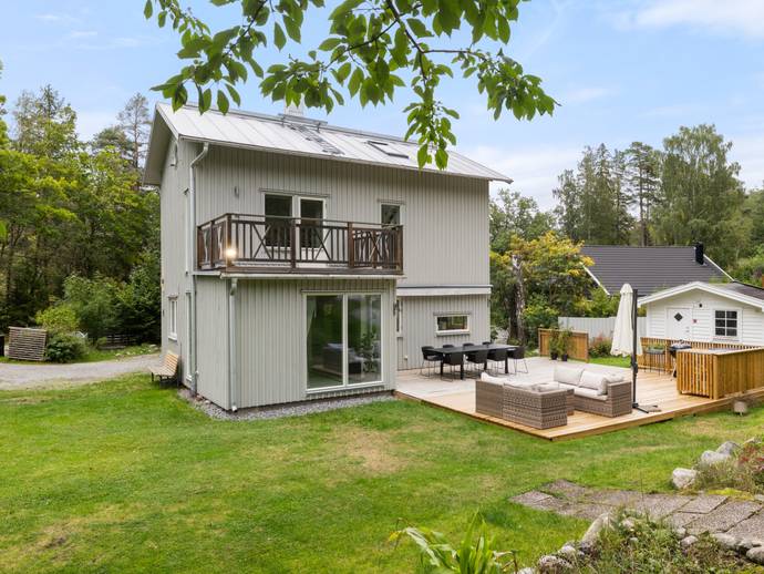 4 rok · 115 m² · Tegelbruksvägen 7