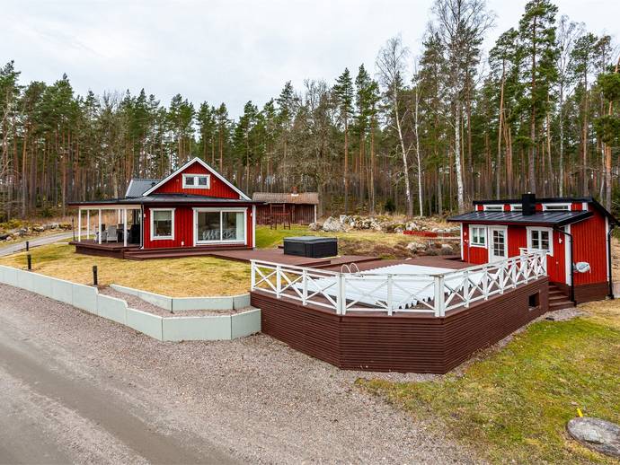 6 rok · 131 m² · Skäftruna 126
