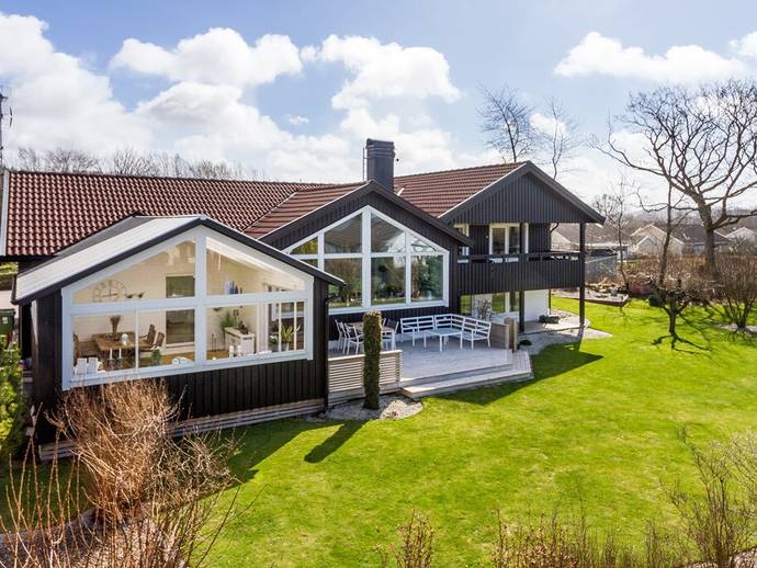 6 rok · 170 m² · Heagårdsvägen 8