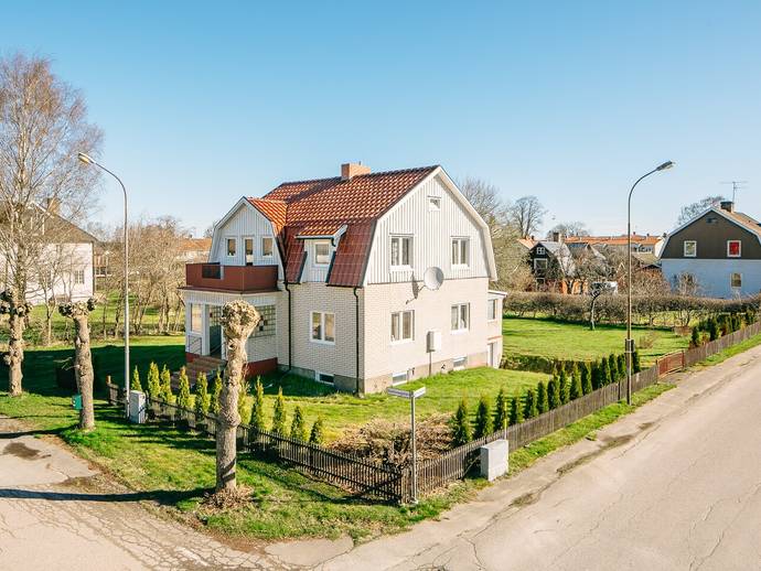4 rok · 120 m² · Stationsgatan 3