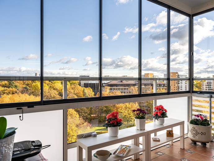 5 rok · 108 m² · Krysshammarvägen 10, 8/8 tr!