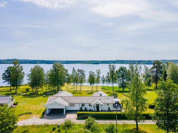 6 rok · 170 m² · Majblommevägen 107