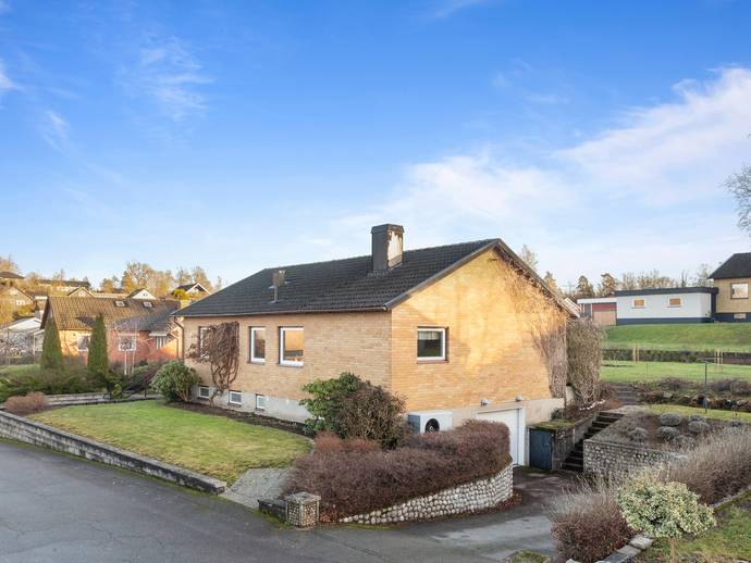 5 rok · 94 m² · Hagtornsvägen 3