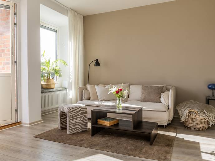 1 rok · 42,5 m² · Östra Storgatan 15C