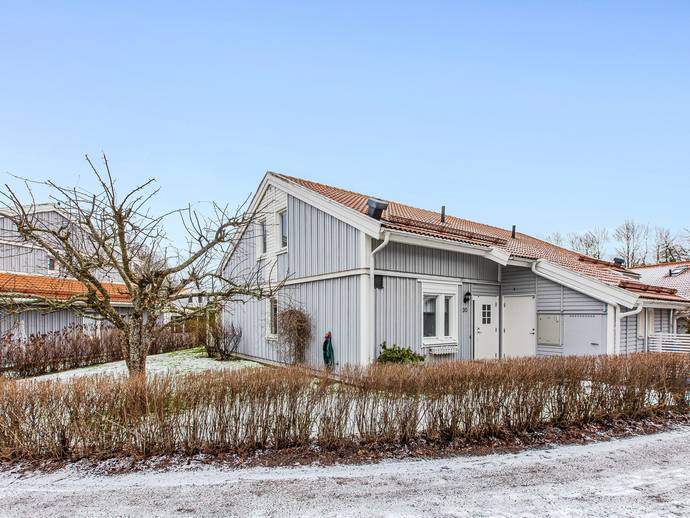 4 rok · 96,5 m² · Lingonvägen 30