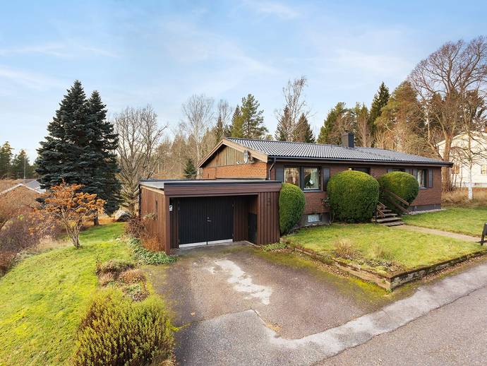 6 rok · 138 m² · Ekorrvägen 3