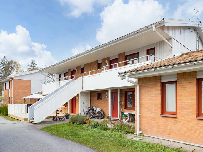 2 rok · 64,2 m² · Östanvägen 91