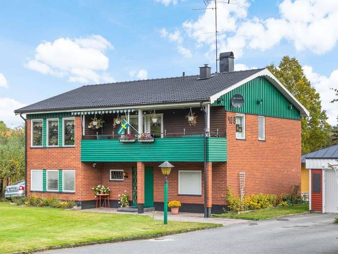 9 rok · 182 m² · Säbyvägen 40B