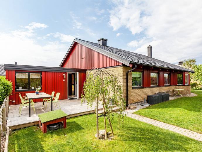 4 rok · 128 m² · Blyglansvägen 3