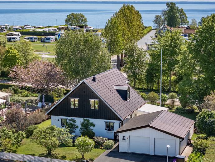 6 rok · 155 m² · Lotsvägen 5