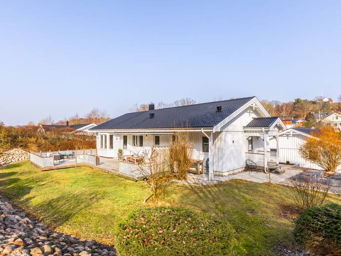 6 rok · 173 m² · Ekebyvägen 2