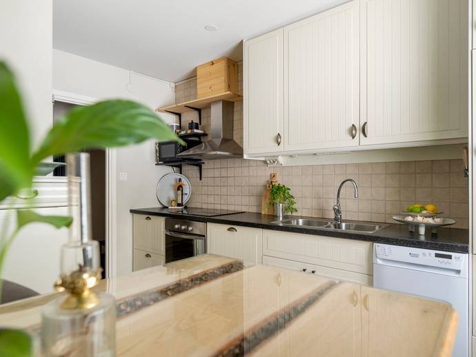 2 rok · 56,5 m² · Fyrväpplingsvägen 13