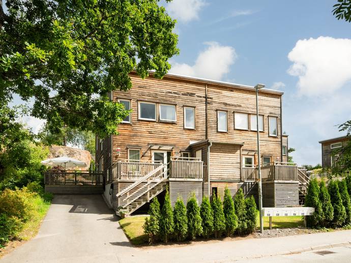 5 rok · 133 m² · Stortorpsvägen 93A