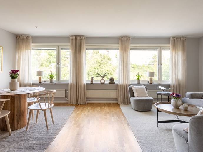 3 rok · 84 m² · Valhallavägen 4b, 5 tr