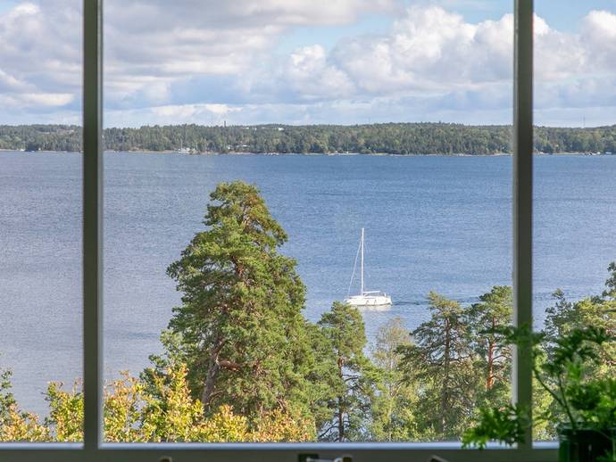 8 rok · 269 m² · Styrmansvägen 8