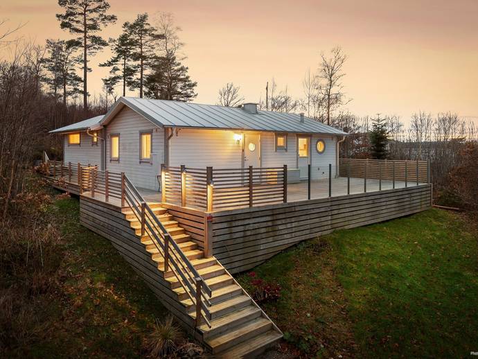 3 rok · 80 m² · Torreby 77