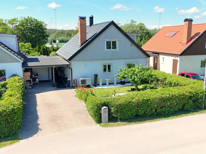 4 rok · 140 m² · Saturnusvägen 72
