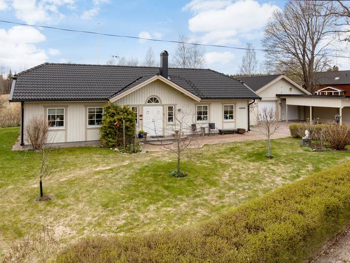 3 rok · 120 m² · Skräddarbovägen 28