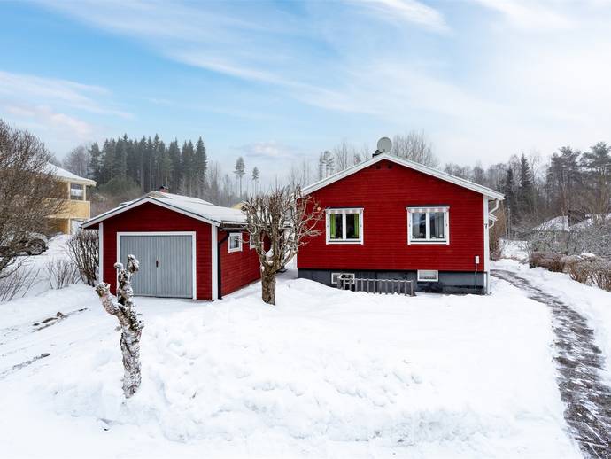 3 rok · 70 m² · Logvägen 7