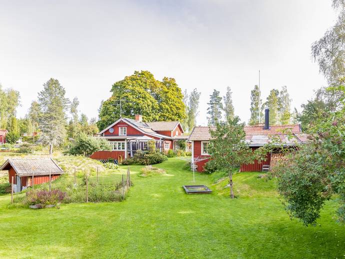 7 rok · 156 m² · Hemshyttevägen 12