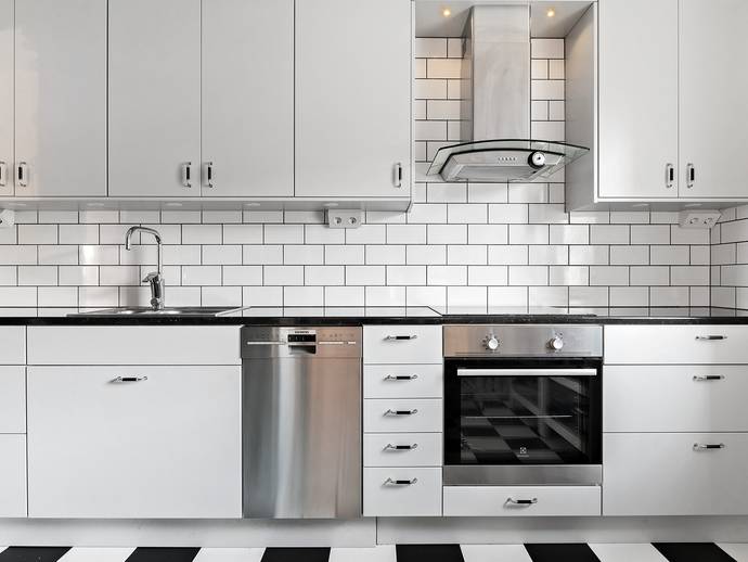 3 rok · 74,5 m² · Hårdängegatan 14 A