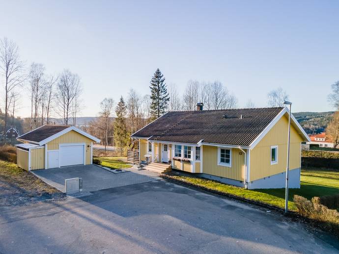 6 rok · 170 m² · Sandstensvägen 12