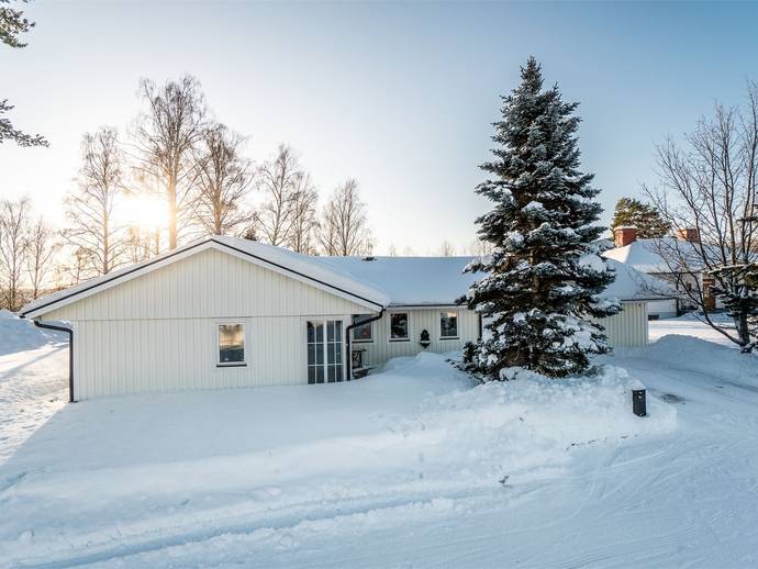 4 rok · 142 m² · Nipuddsvägen 26