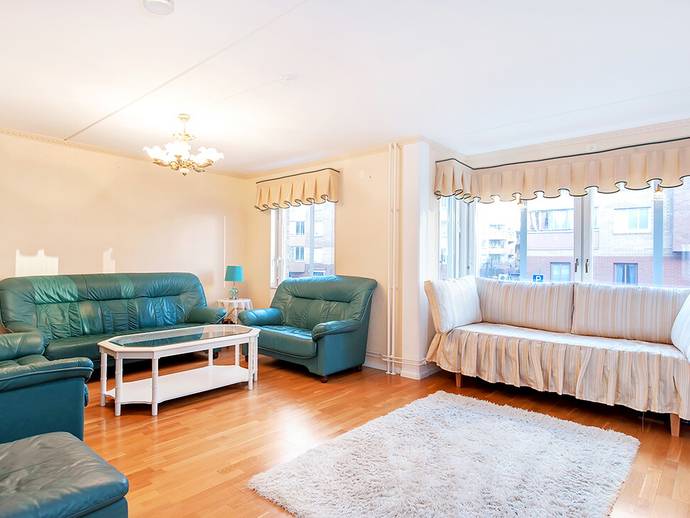4 rok · 102,5 m² · Allmogevägen 10, 1tr
