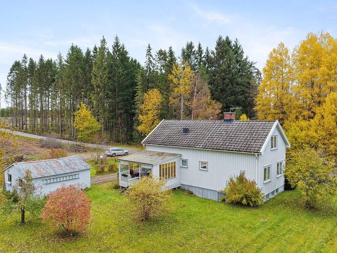 6 rok · 102 m² · Ömmestorpsvägen 17