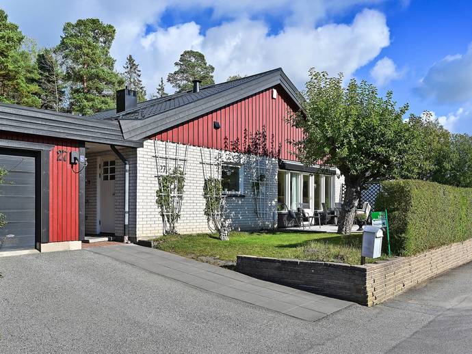 4 rok · 116 m² · Åkerbärsvägen 27