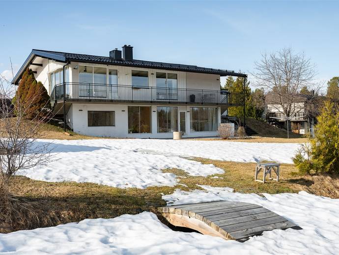 8 rok · 160 m² · Lievägen 11