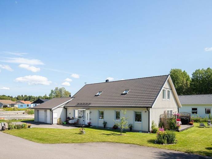 7 rok · 200 m² · Marsgränd 3