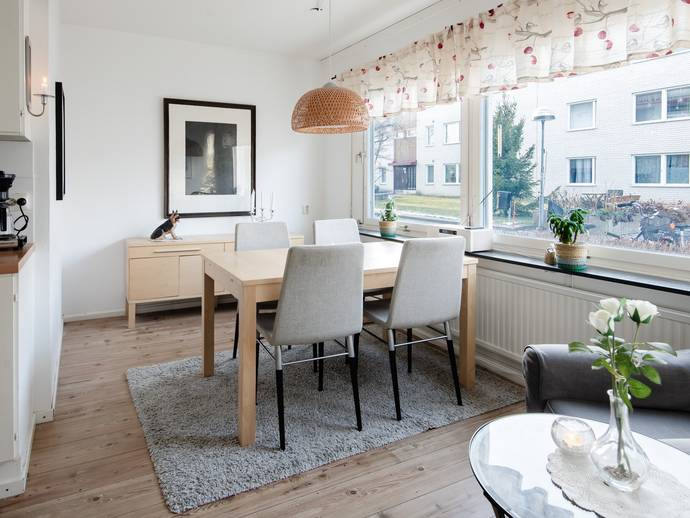 3 rok · 84 m² · Hallonvägen 16, bv