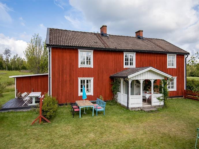 7 rok · 180 m² · Fänningaryd 2