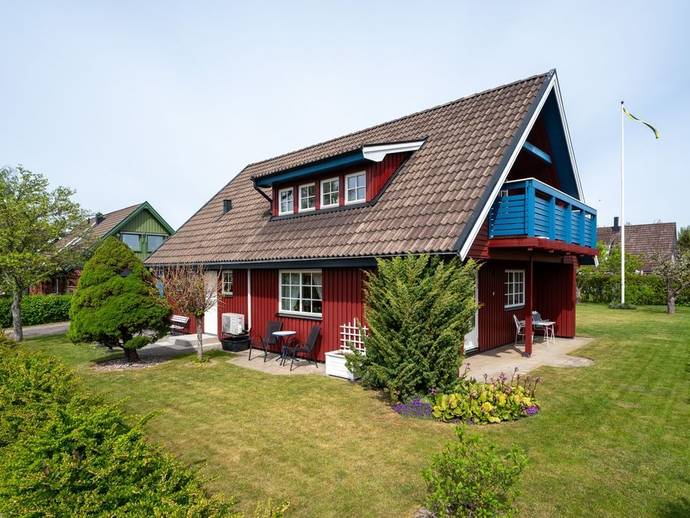6 rok · 135 m² · Kung Valdemars väg 105