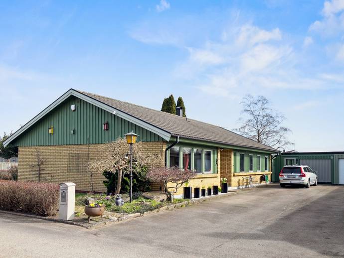 5 rok · 139 m² · Kaprifolvägen 16