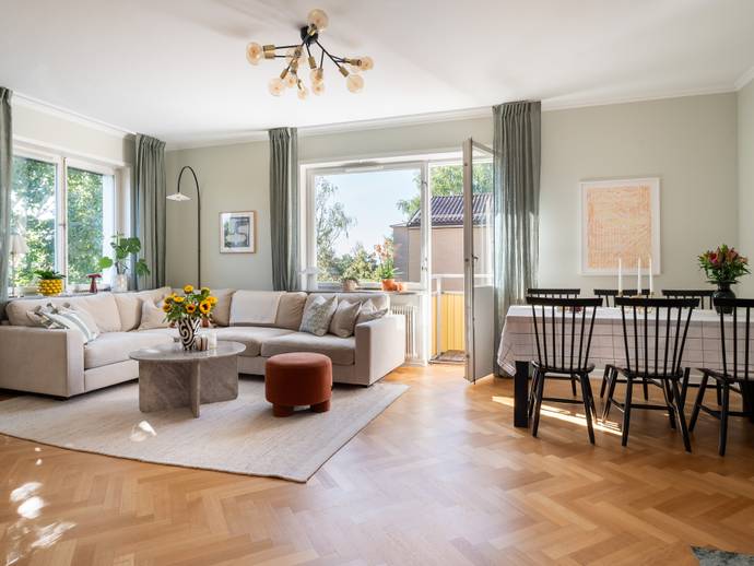 3 rok · 80 m² · Hallebergsvägen 40, 3/3tr