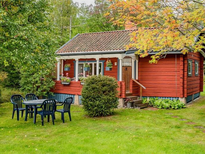 2 rok · 32 m² · Hoforsvägen 125