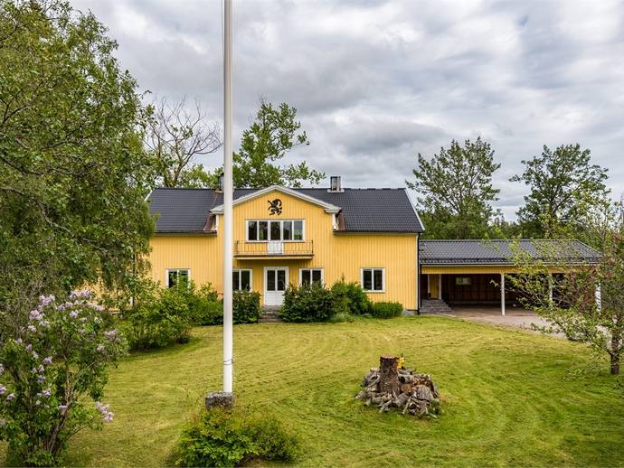 10 rok · 330 m² · Kyrkvägen 26
